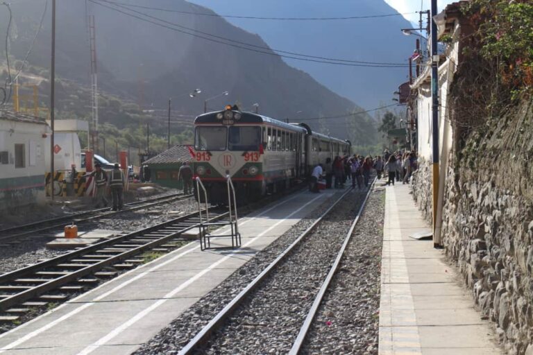 Estacion de tren Ollantaytambo