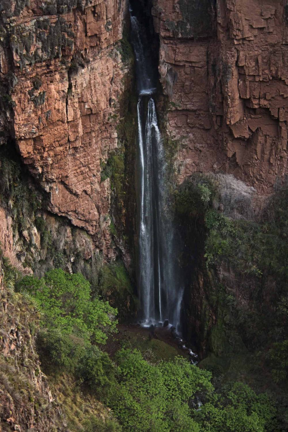 Espectacular Perolniyoc waterfalls