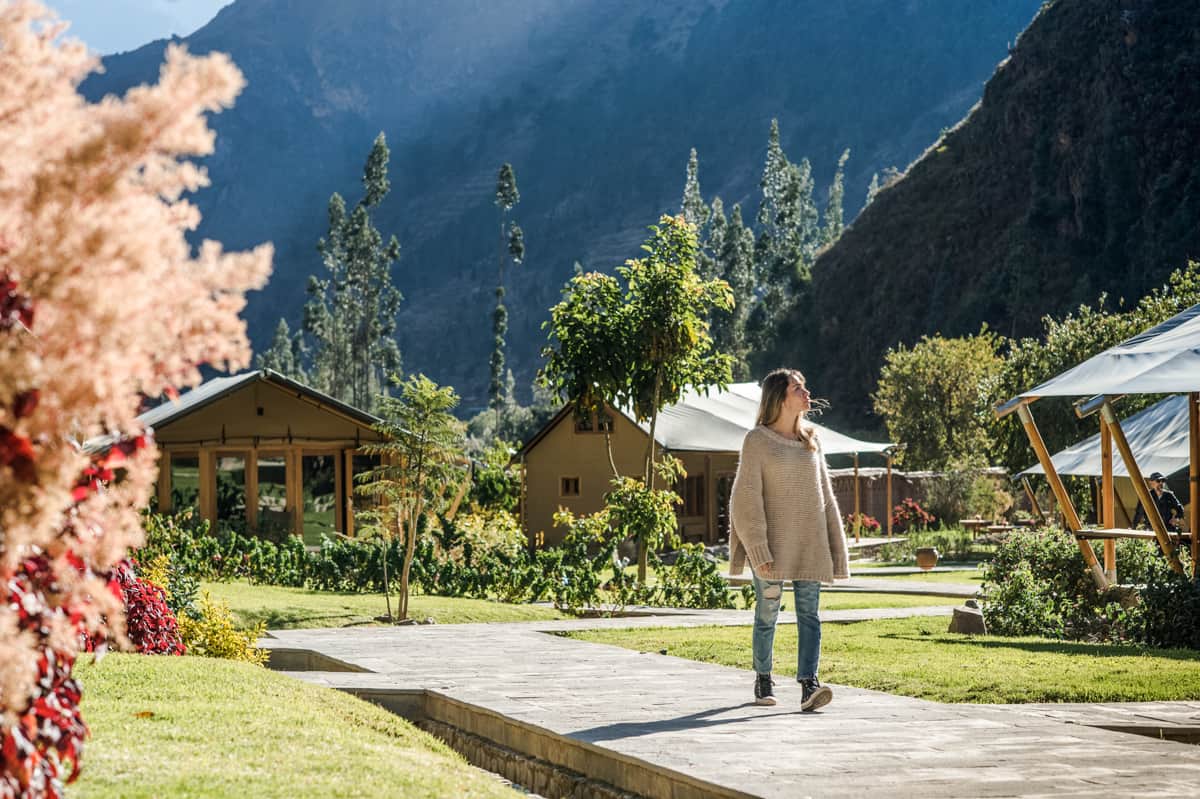 Woman walking at Las Qolqas Eco Lodge