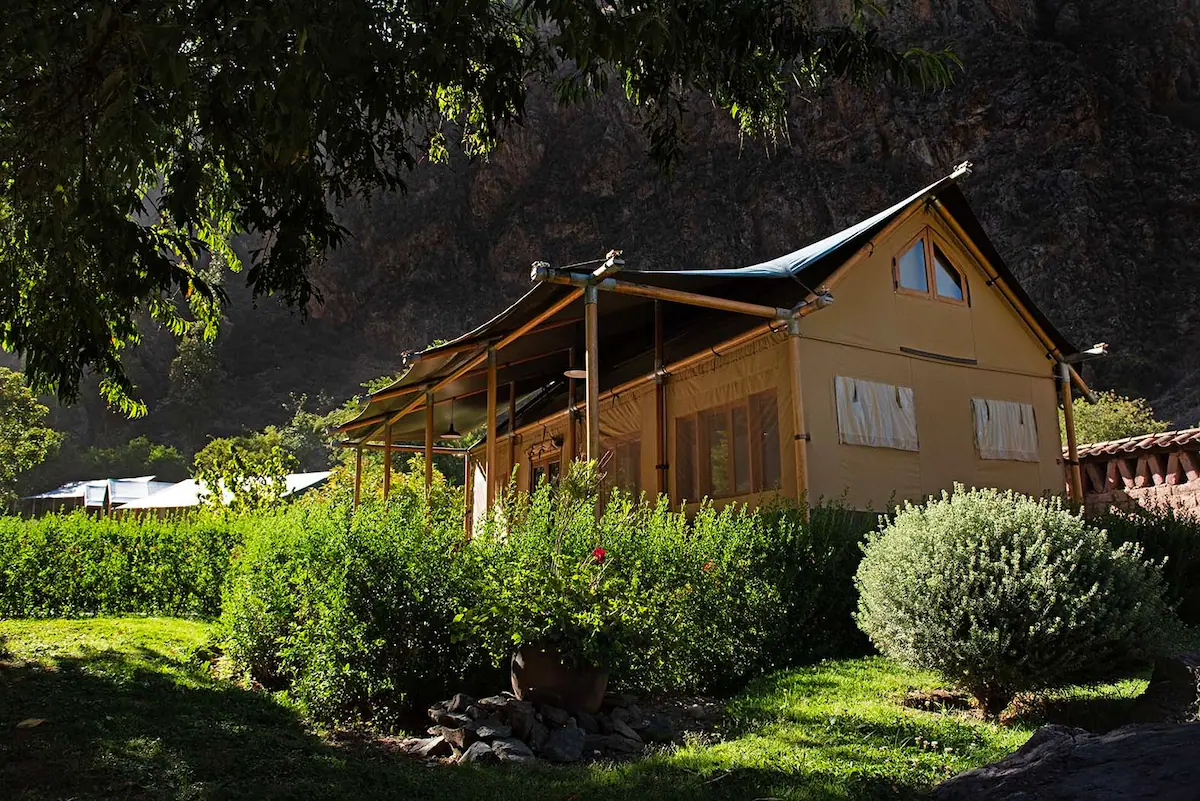 Group tent at Las Qolqas Eco Lodge