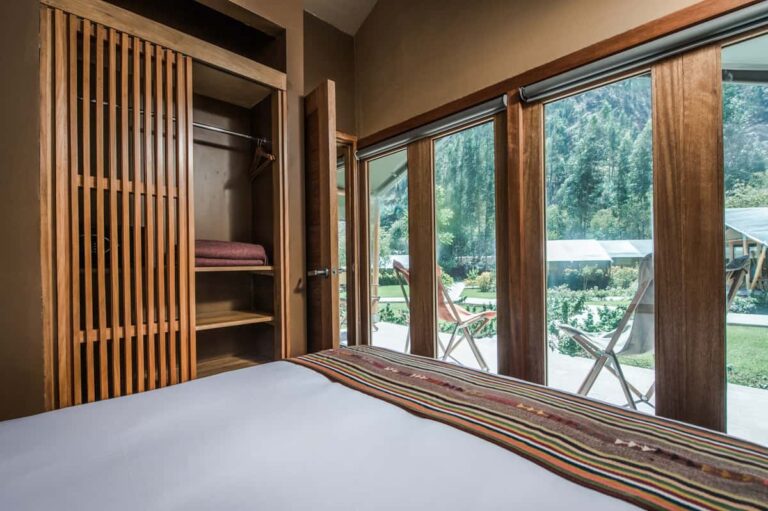 las-qolqas-eco-resort-carpa-familiar-cuarto-principal-es