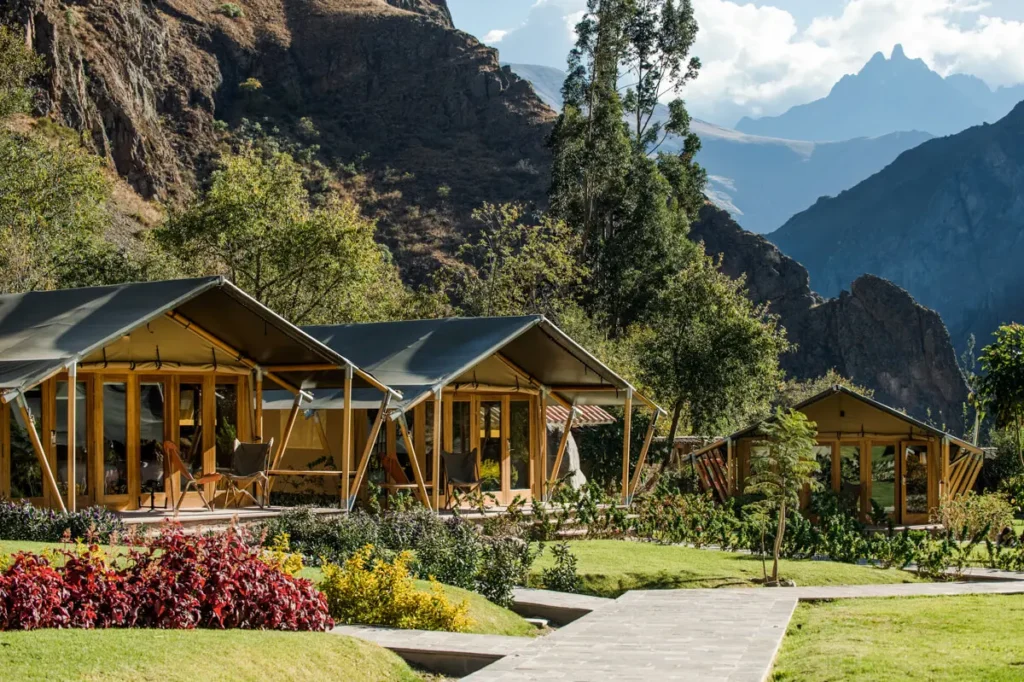 Garden with Tents at Las Qolqas Eco-Lodge